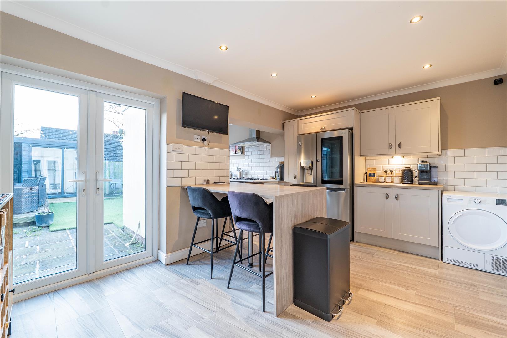 3 bed property in Poplar Avenue, Chorley